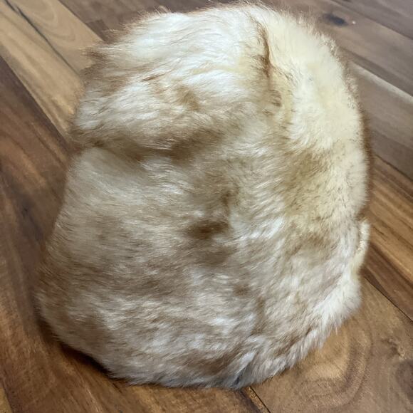 Womens Cone Beehive Fur Small Hat Vtg 60s MOD Winter Cap Elegant Classy White main image 13